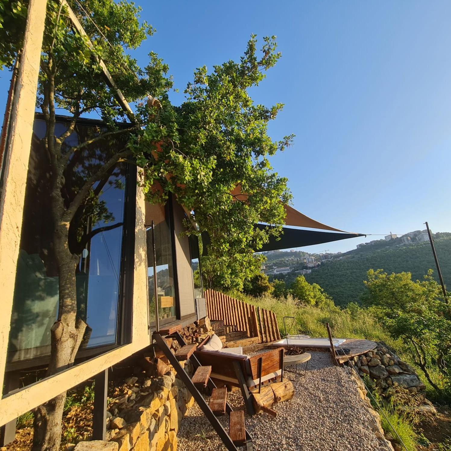 Koala Hut - Luxurious Treehouse With Outdoor Hot Tub Bed & Breakfast Abu Mizan Exterior photo