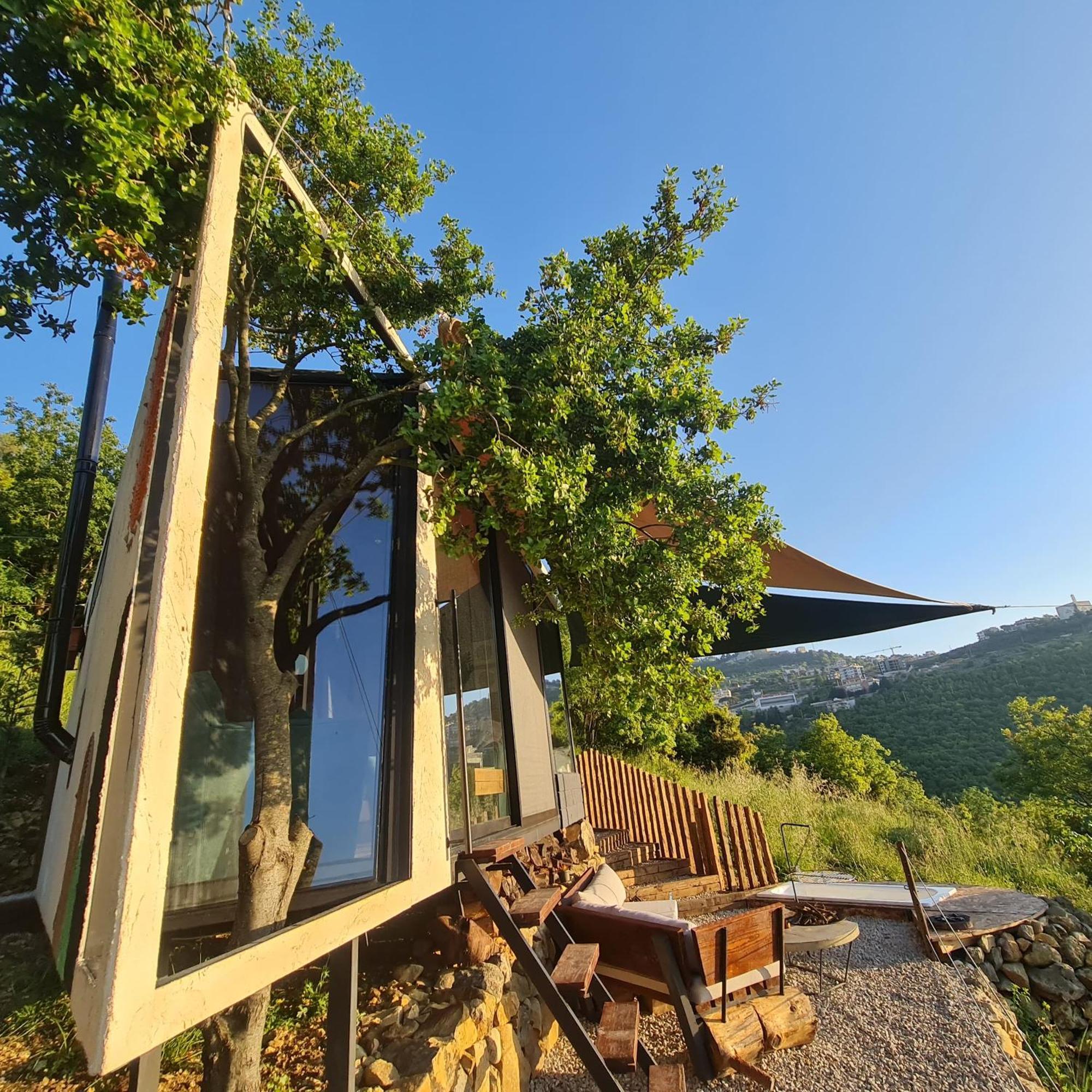 Koala Hut - Luxurious Treehouse With Outdoor Hot Tub Bed & Breakfast Abu Mizan Exterior photo