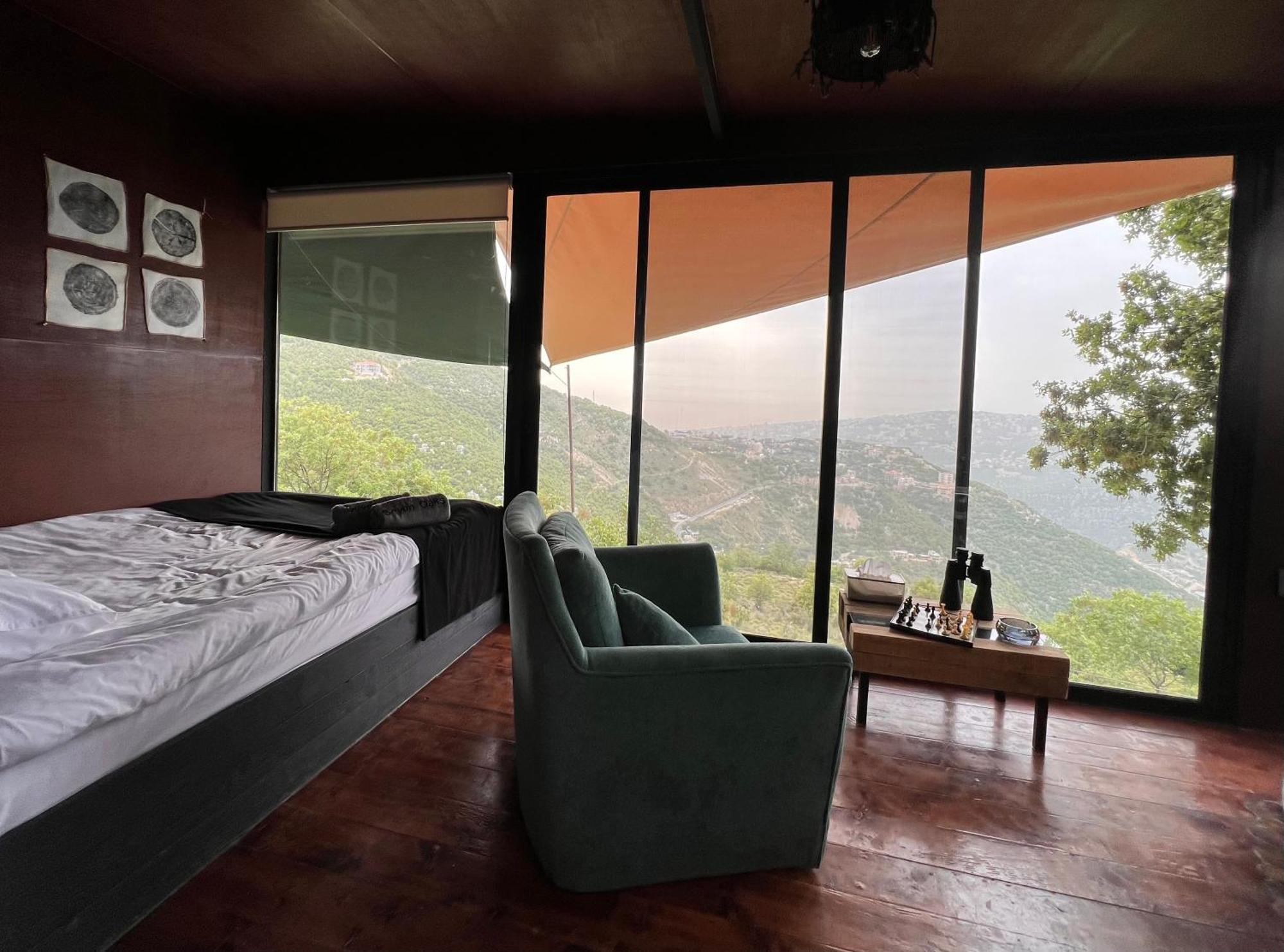 Koala Hut - Luxurious Treehouse With Outdoor Hot Tub Bed & Breakfast Abu Mizan Exterior photo